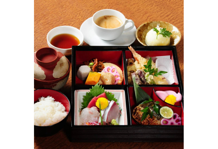会席幕ノ内和膳